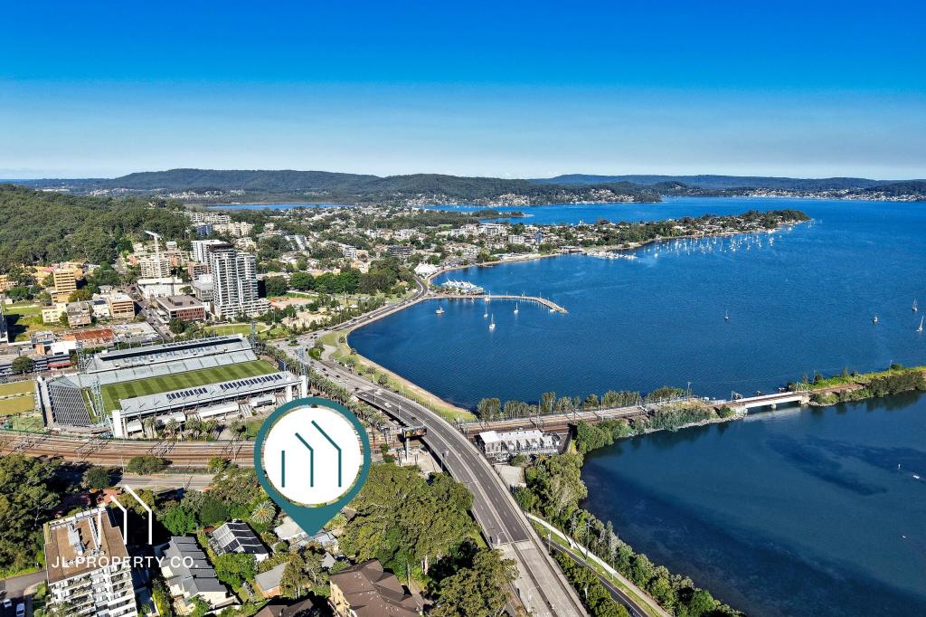 15 DOUGHAN PL, GOSFORD, NSW 2250