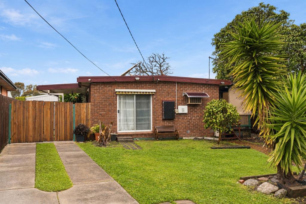 8 Eagle Ave, Kingsbury, VIC 3083