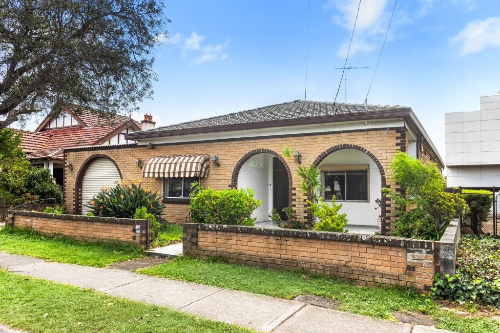 27 Collins St, Belmore, NSW 2192