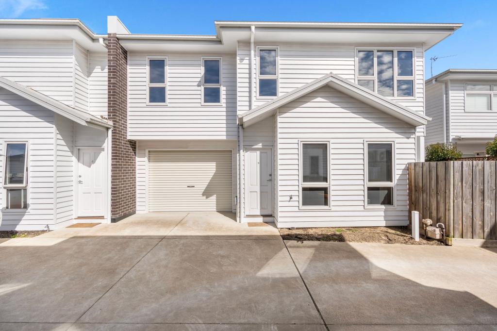 2/29 Munro St, Alfredton, VIC 3350
