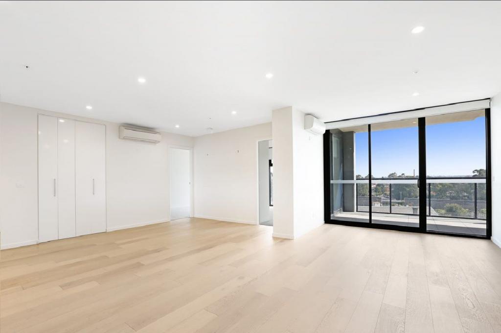 603/4 MOONERING DR, COBURG, VIC 3058