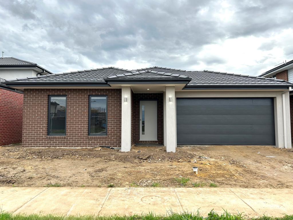 55 Theatre Cct, Clyde North, VIC 3978