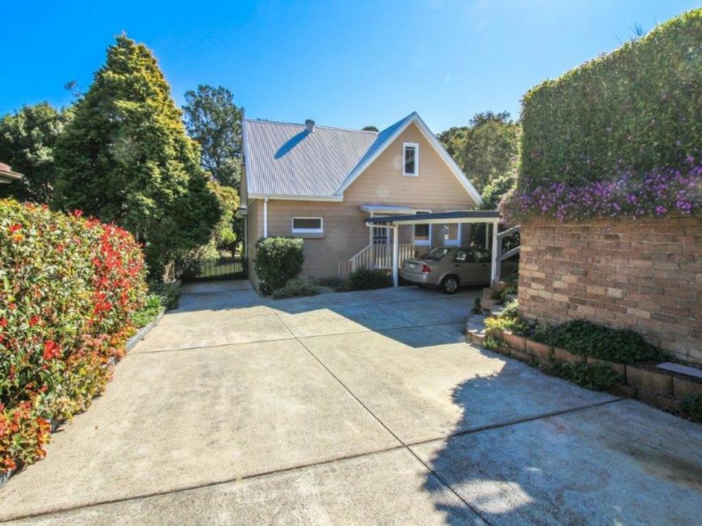 5b Pearce St, Cardiff, NSW 2285