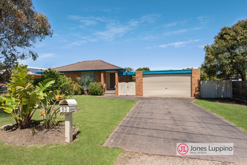 83 Strachans Rd, Mornington, VIC 3931