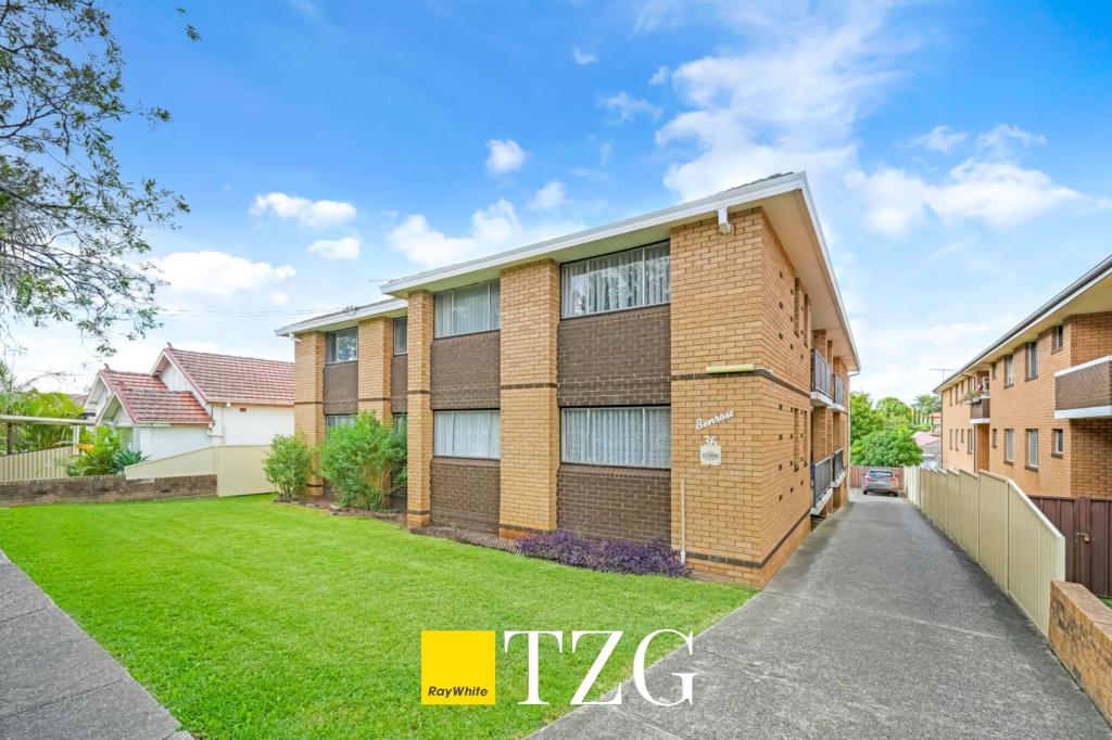 36 Myers St, Roselands, NSW 2196