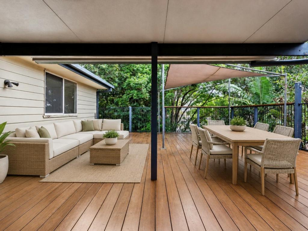 23 Zinnea St, Elanora, QLD 4221