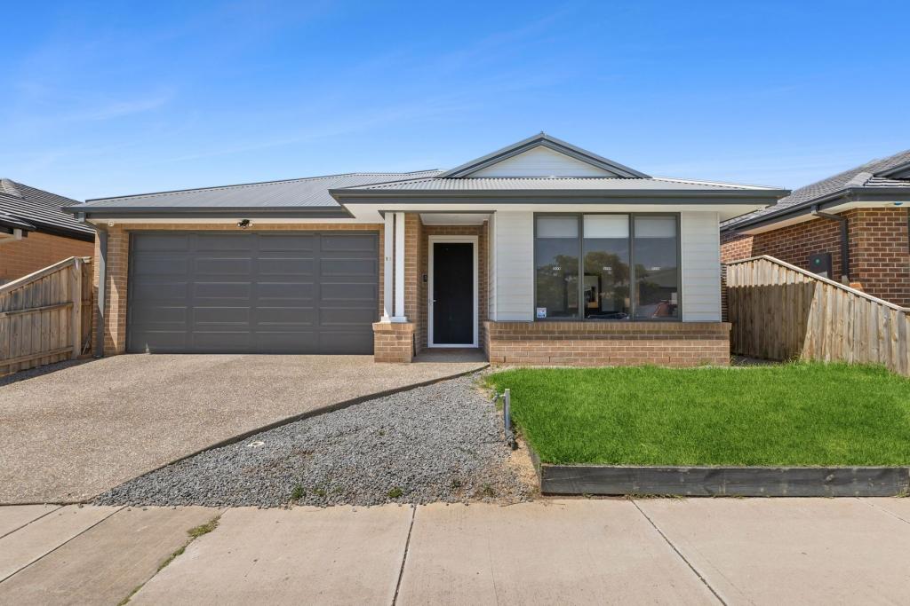 13 Cosgrove Dr, Maddingley, VIC 3340
