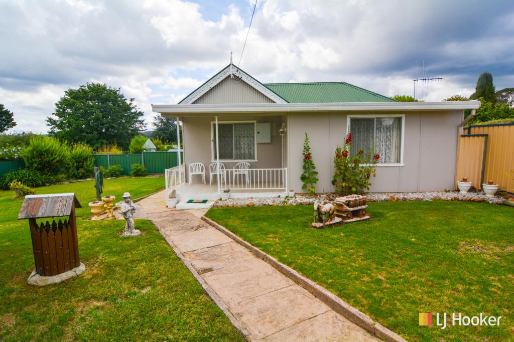 6 Rowsell St, Portland, NSW 2847