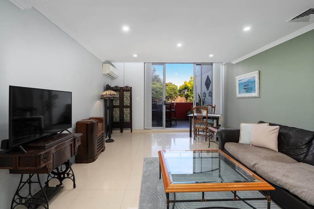 24/3 COWELL ST, GLADESVILLE, NSW 2111