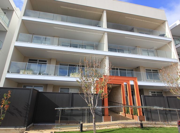 4/23 Warner Ave, Findon, SA 5023