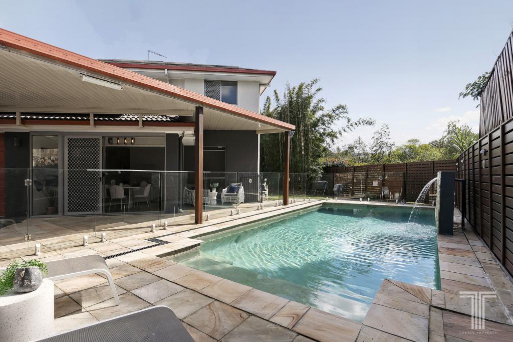 61 Almavale St, Carindale, QLD 4152