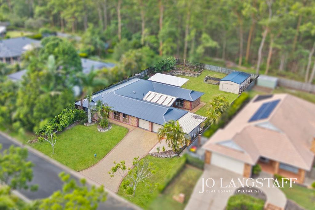31 Makepeace Pl, Bellbowrie, QLD 4070