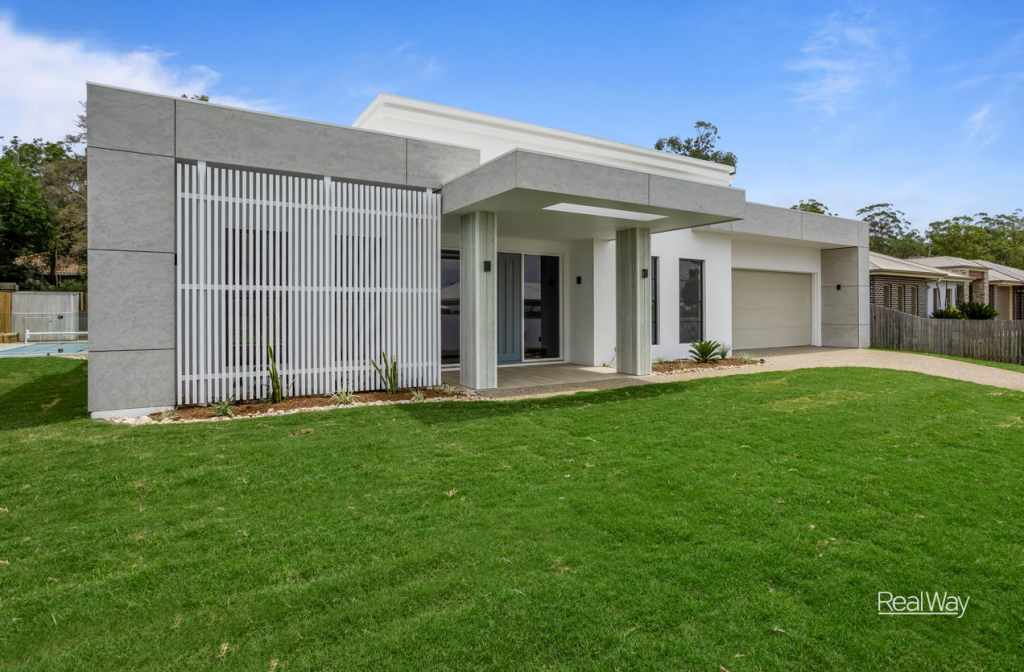 10 Colman Dr, Middle Ridge, QLD 4350