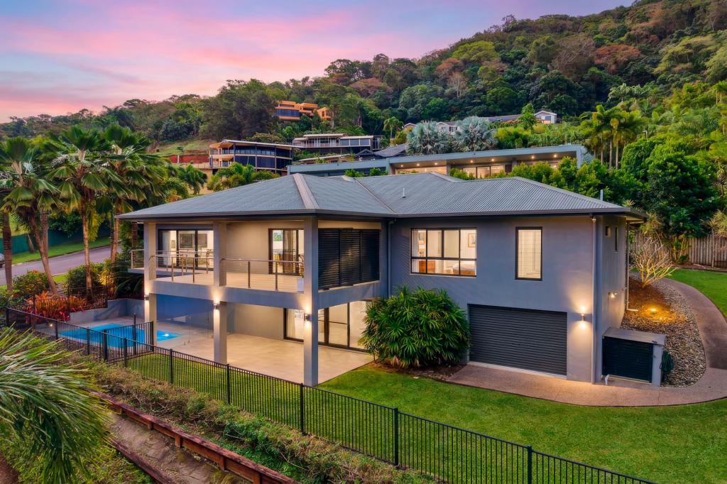 6 MOULE DR, WHITFIELD, QLD 4870