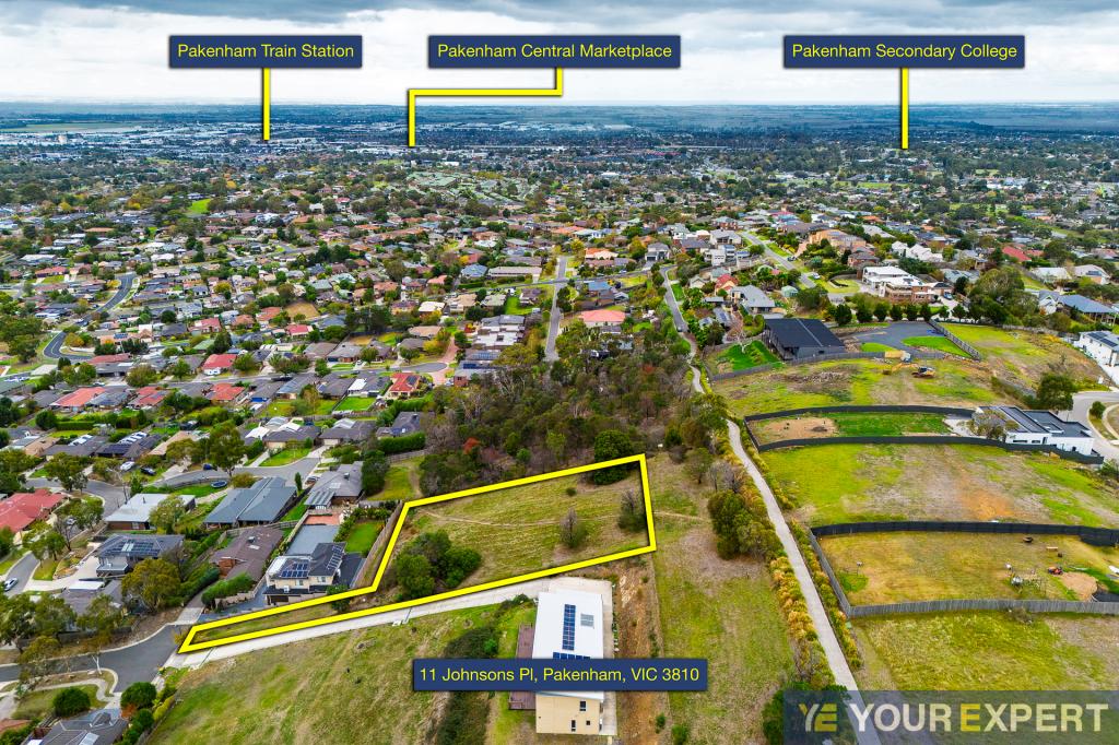 11 Johnsons Pl, Pakenham, VIC 3810
