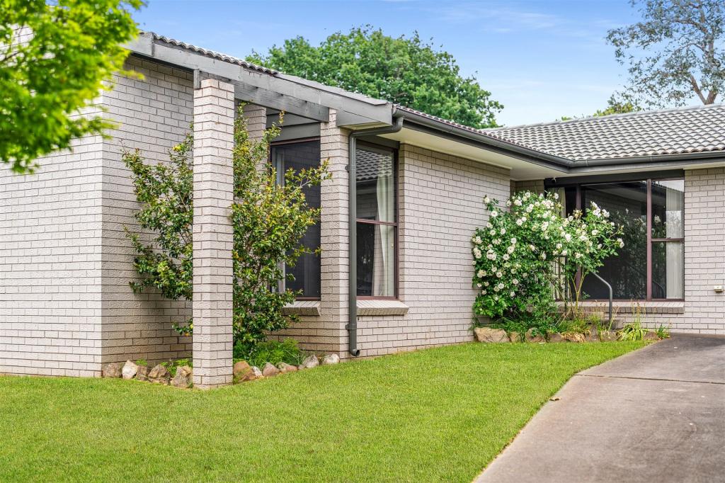 72 Orient St, Willow Vale, NSW 2575