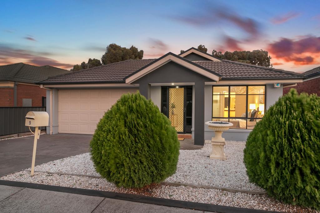 9 Gosford Gdns, Derrimut, VIC 3026