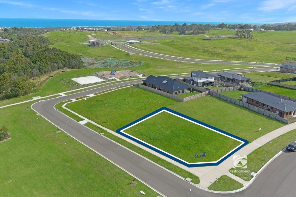 4 Lochard Tce, Lakes Entrance, VIC 3909