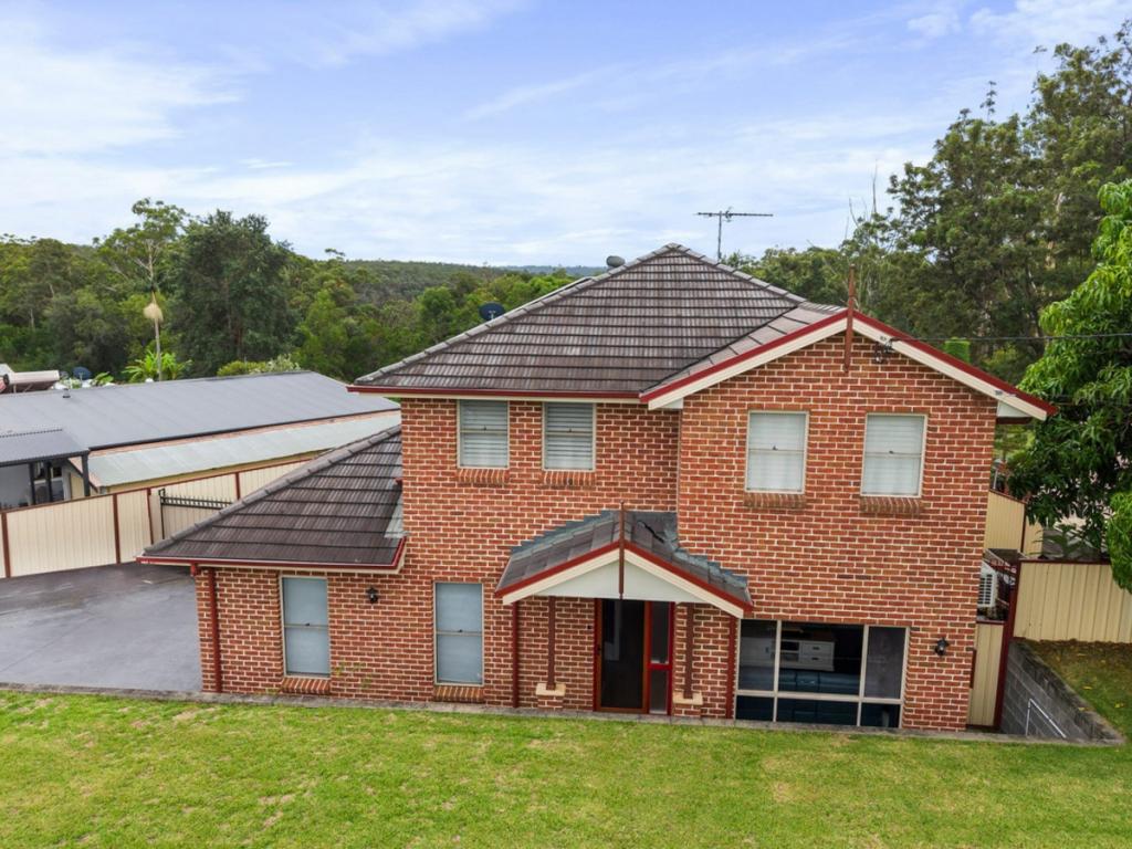 6 Twelfth St, Warragamba, NSW 2752
