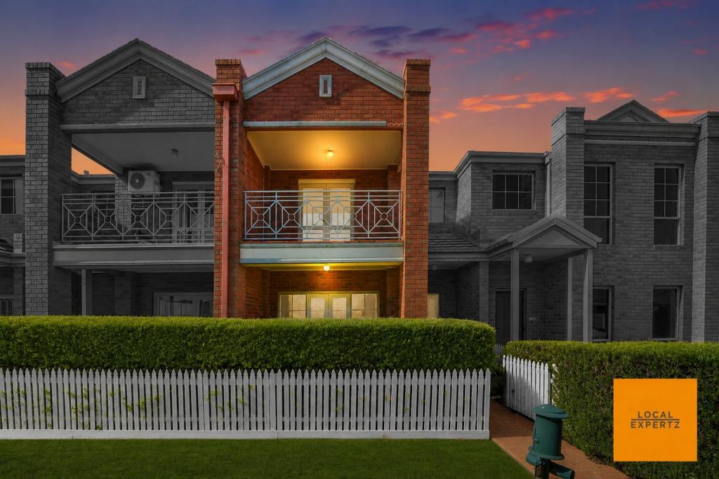 12 Wattletree Dr, Taylors Hill, VIC 3037