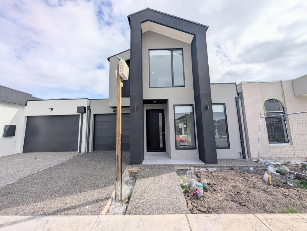 43 Cassia Way, Mickleham, VIC 3064