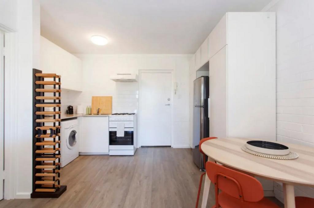 13/4 DOVER CT, MOSMAN PARK, WA 6012