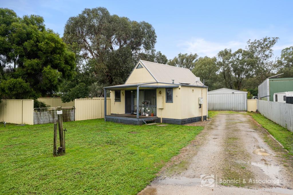 70 High St, Barnawartha, VIC 3688