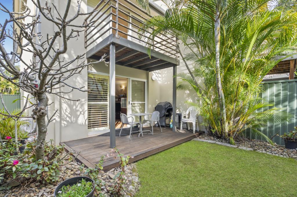 146/215 Cottesloe Dr, Mermaid Waters, QLD 4218