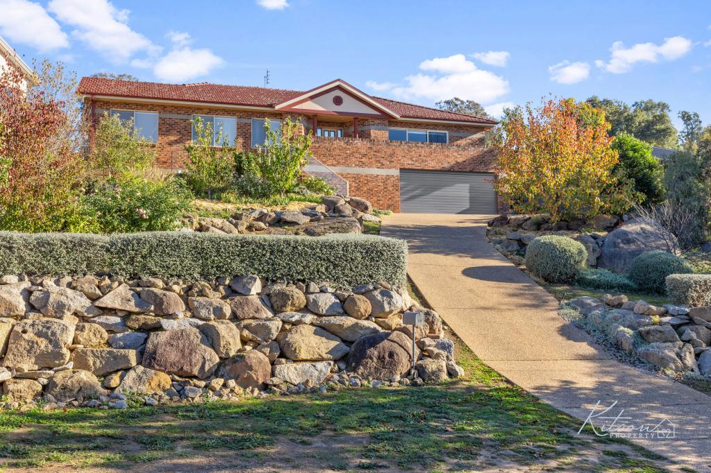 18 STELLWAY CL, KOORINGAL, NSW 2650