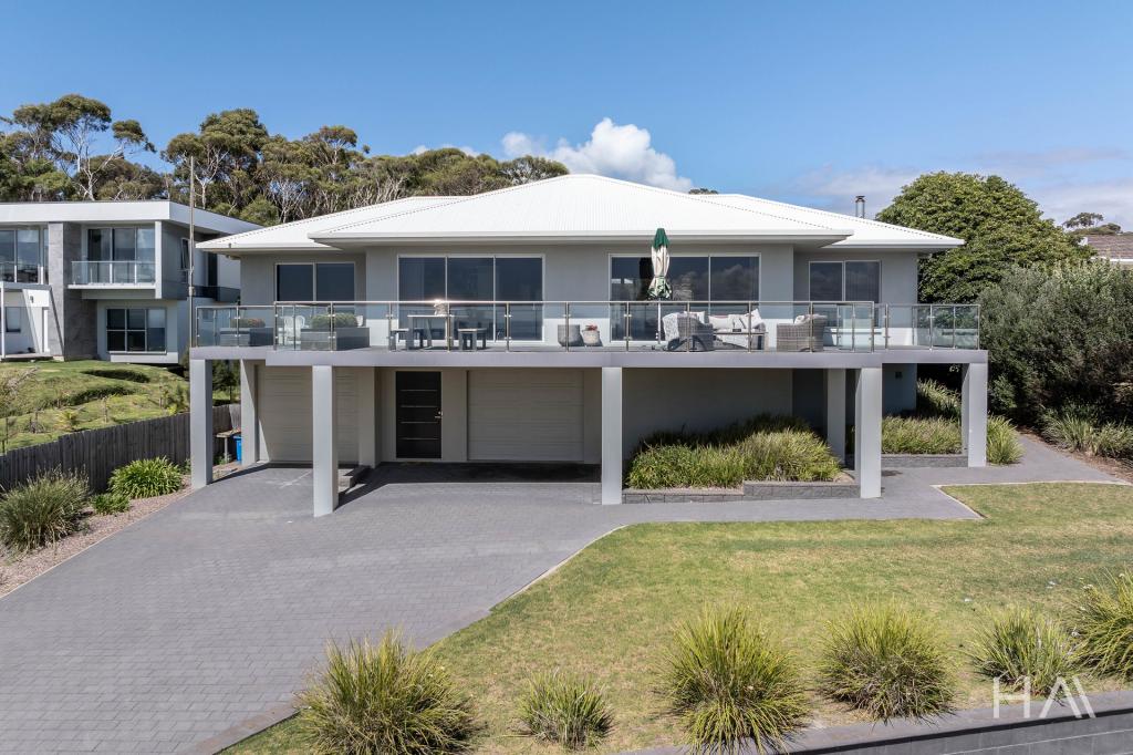 88 Main Rd, Binalong Bay, TAS 7216