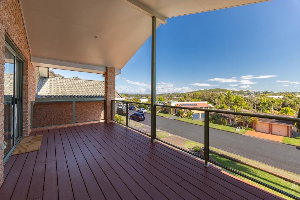 76 KARLOO ST, FORSTER, NSW 2428