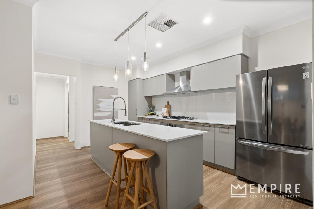 10a Dearle St, Hamilton Hill, WA 6163