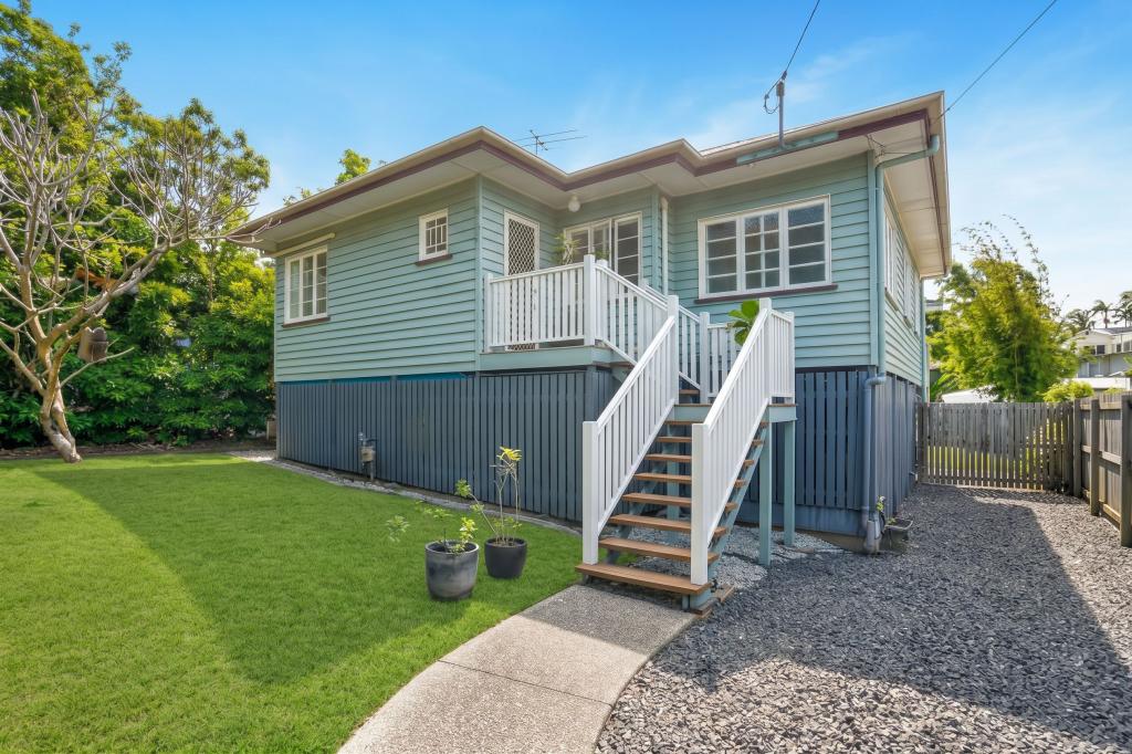 164 Cracknell Rd, Tarragindi, QLD 4121