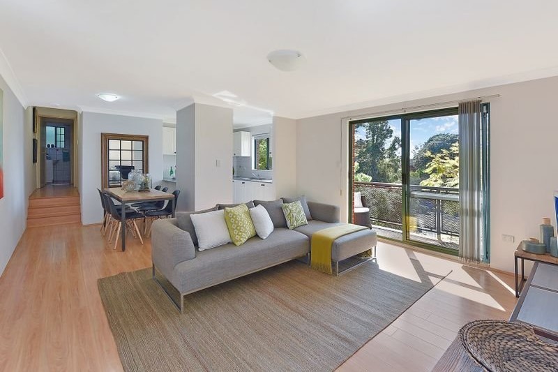 8/27 Burdett St, Hornsby, NSW 2077