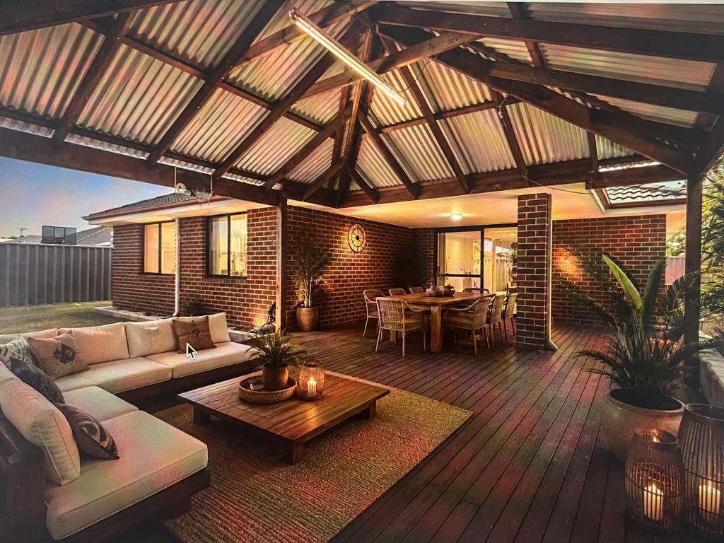 19 NOOSA DR, SECRET HARBOUR, WA 6173