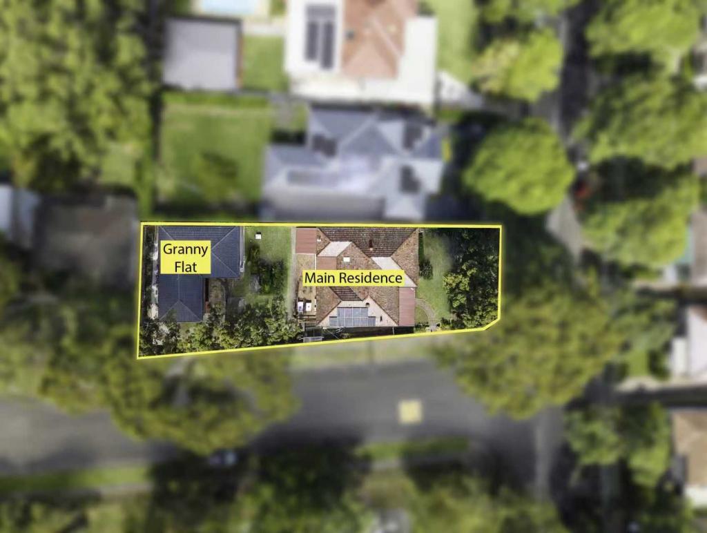 18 Royston Pde, Asquith, NSW 2077