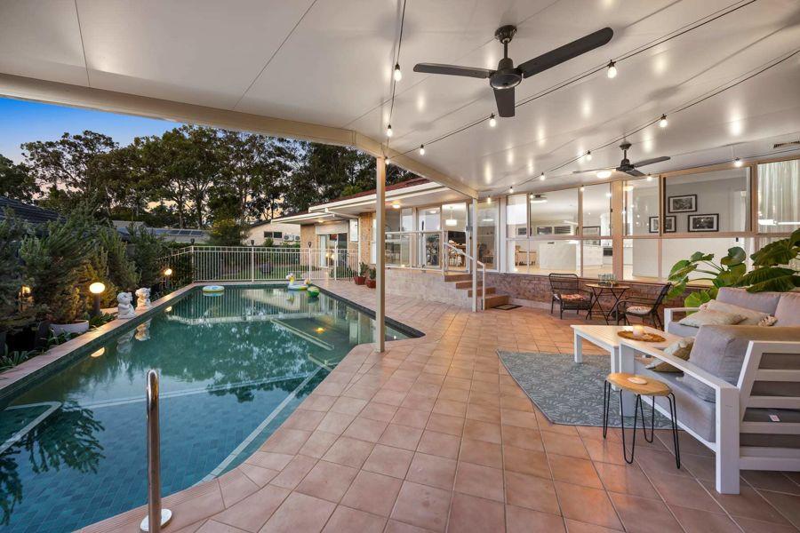 5 Camberwell Cct, Robina, QLD 4226