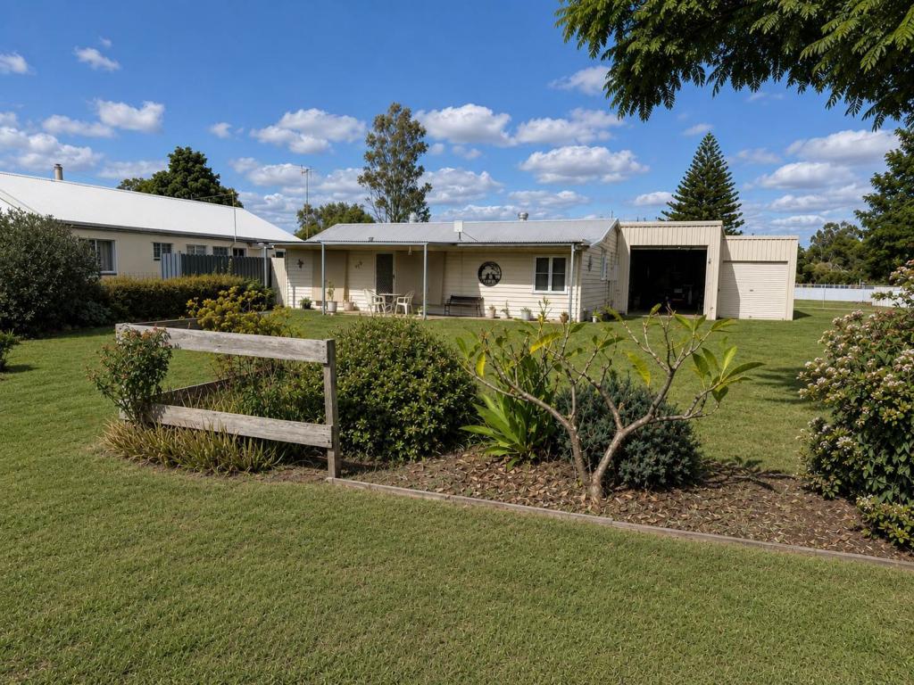 56 Jimbour St, Jandowae, QLD 4410