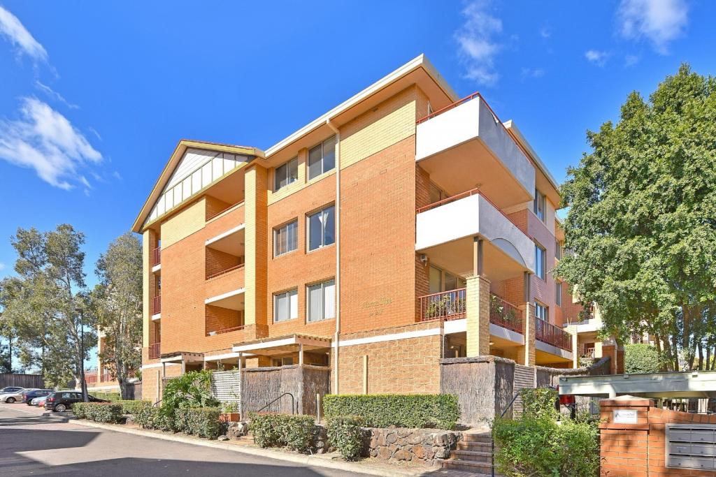 1/19-21F GEORGE ST, NORTH STRATHFIELD, NSW 2137