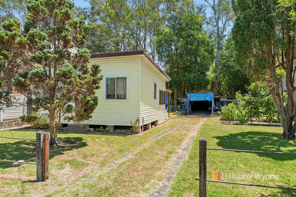 12 Kauai Ave, Chittaway Bay, NSW 2261