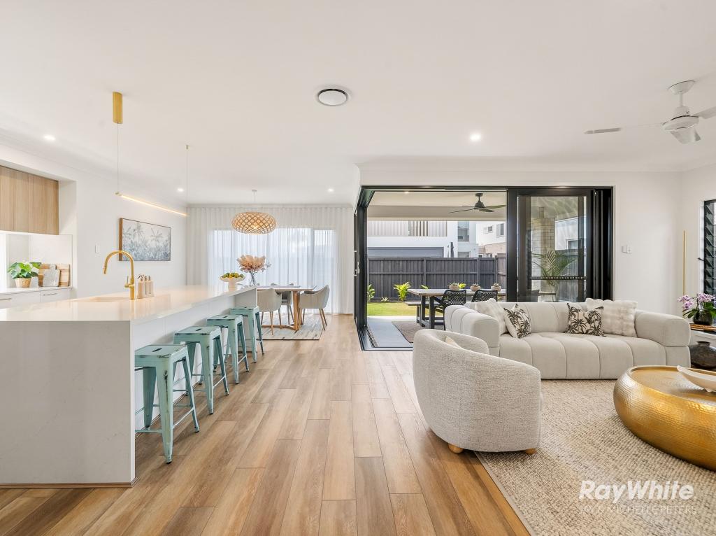 77a Morna St, Newport, QLD 4020
