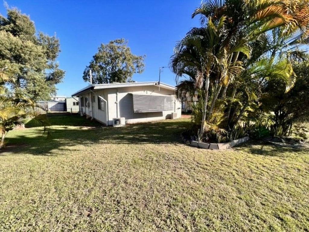 21 Archer Dr, Moranbah, QLD 4744