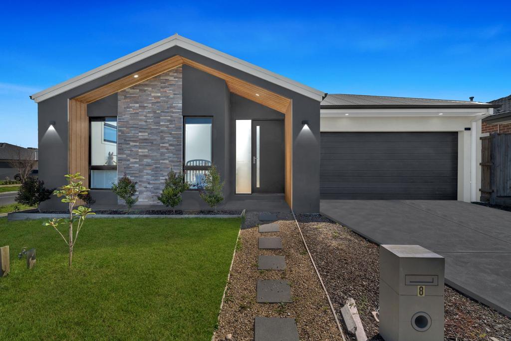 8 Sincere Way, Clyde, VIC 3978