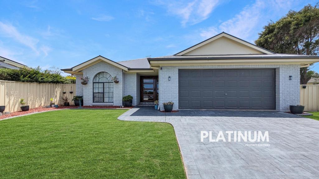 18 Keldie Cl, St Georges Basin, NSW 2540