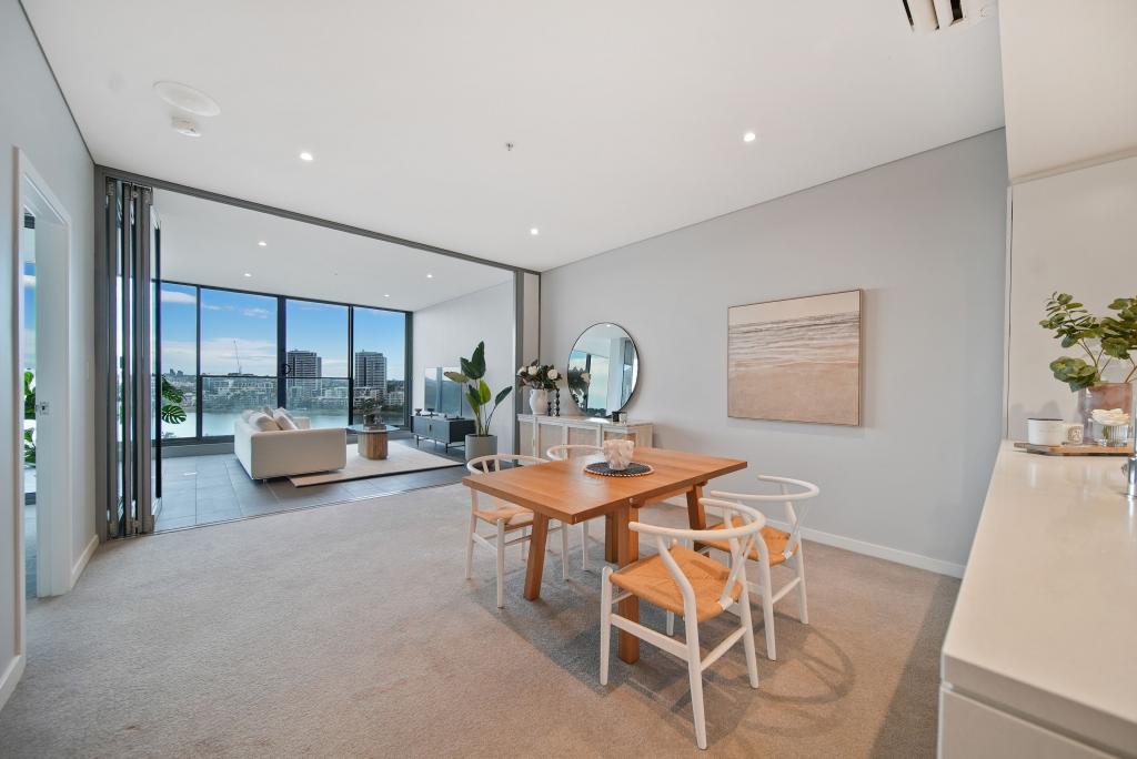 1202/18 FOOTBRIDGE BVD, WENTWORTH POINT, NSW 2127