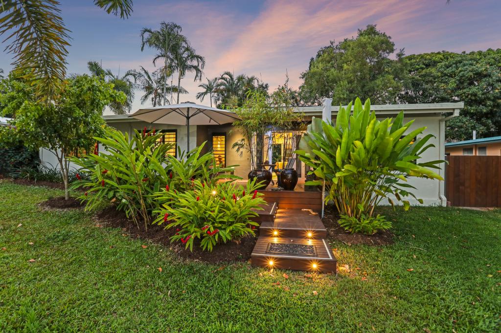 66 Terebra St, Palm Cove, QLD 4879