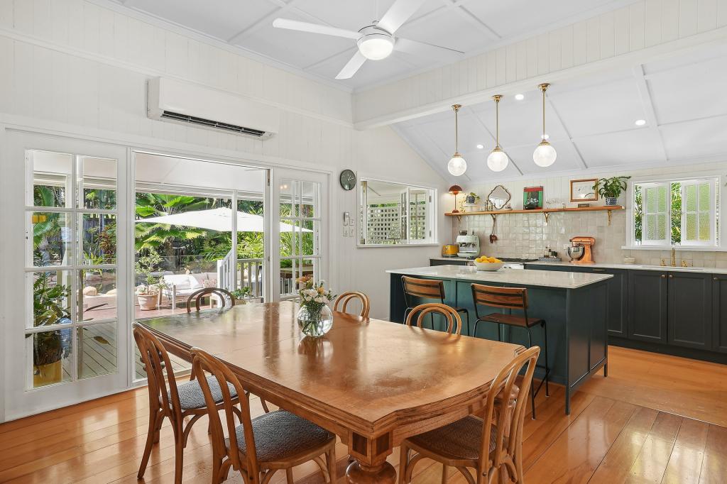 11 Chubb St, Belgian Gardens, QLD 4810