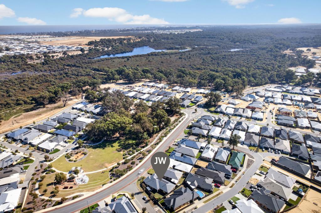 30 Dragonfly Bvd, Lakelands, WA 6180