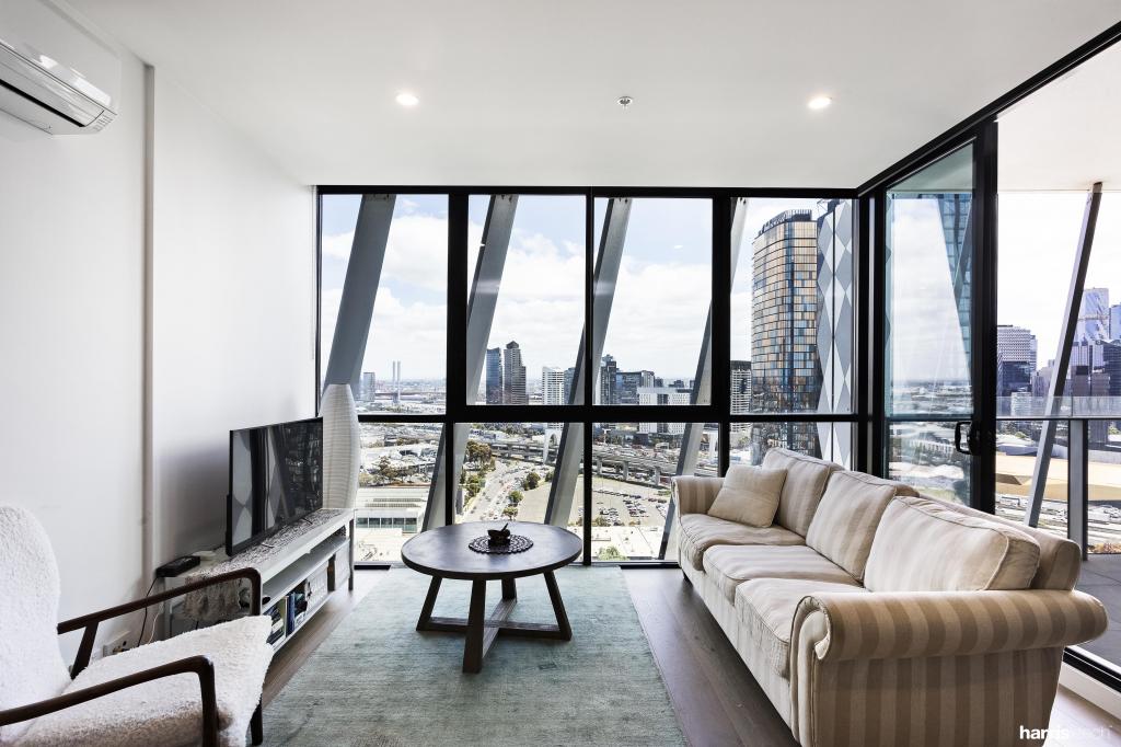 2404/89 Gladstone St, South Melbourne, VIC 3205