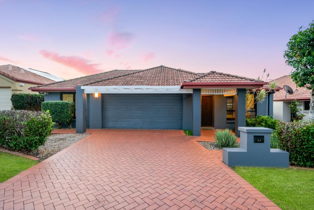 44 Gordon Cres, Wakerley, QLD 4154